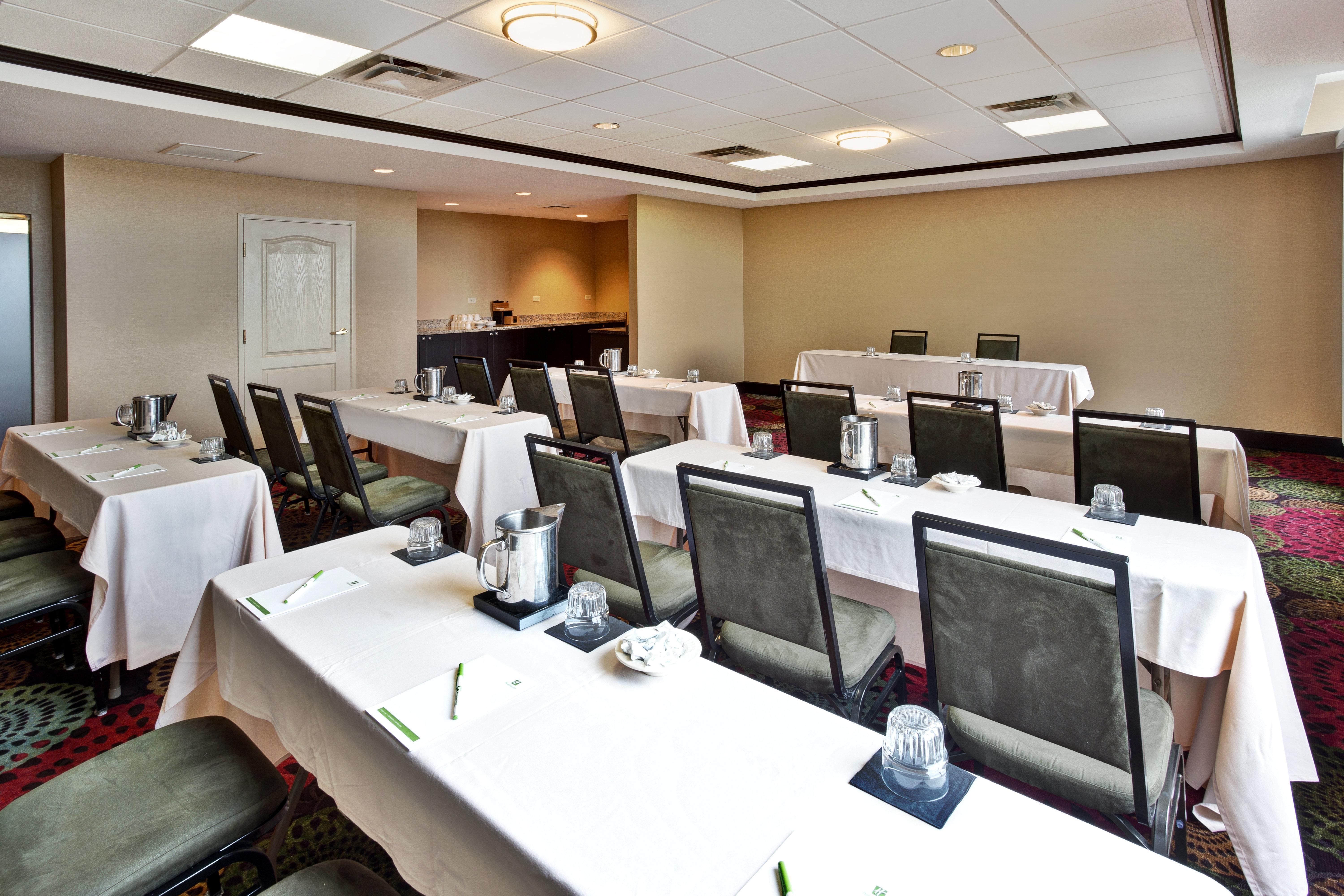 Holiday Inn Hotel & Suites Chicago Northwest - Elgin By Ihg Екстер'єр фото
